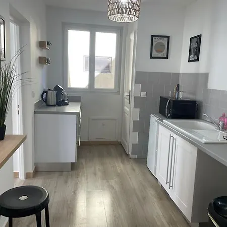Apartment ღ L'echappee Belle - Niche Au Coeur De Montelimar